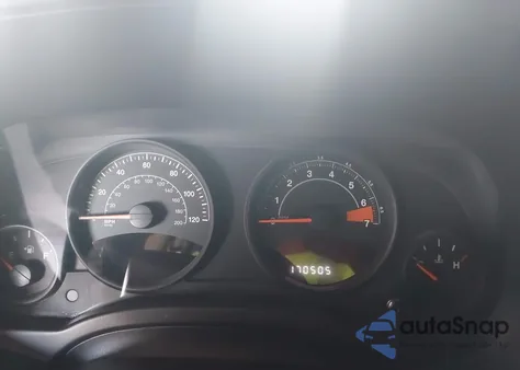 2015 Jeep Patriot Sport z USA, uszkodzony, nr VIN 1C4NJPBA4FD236170